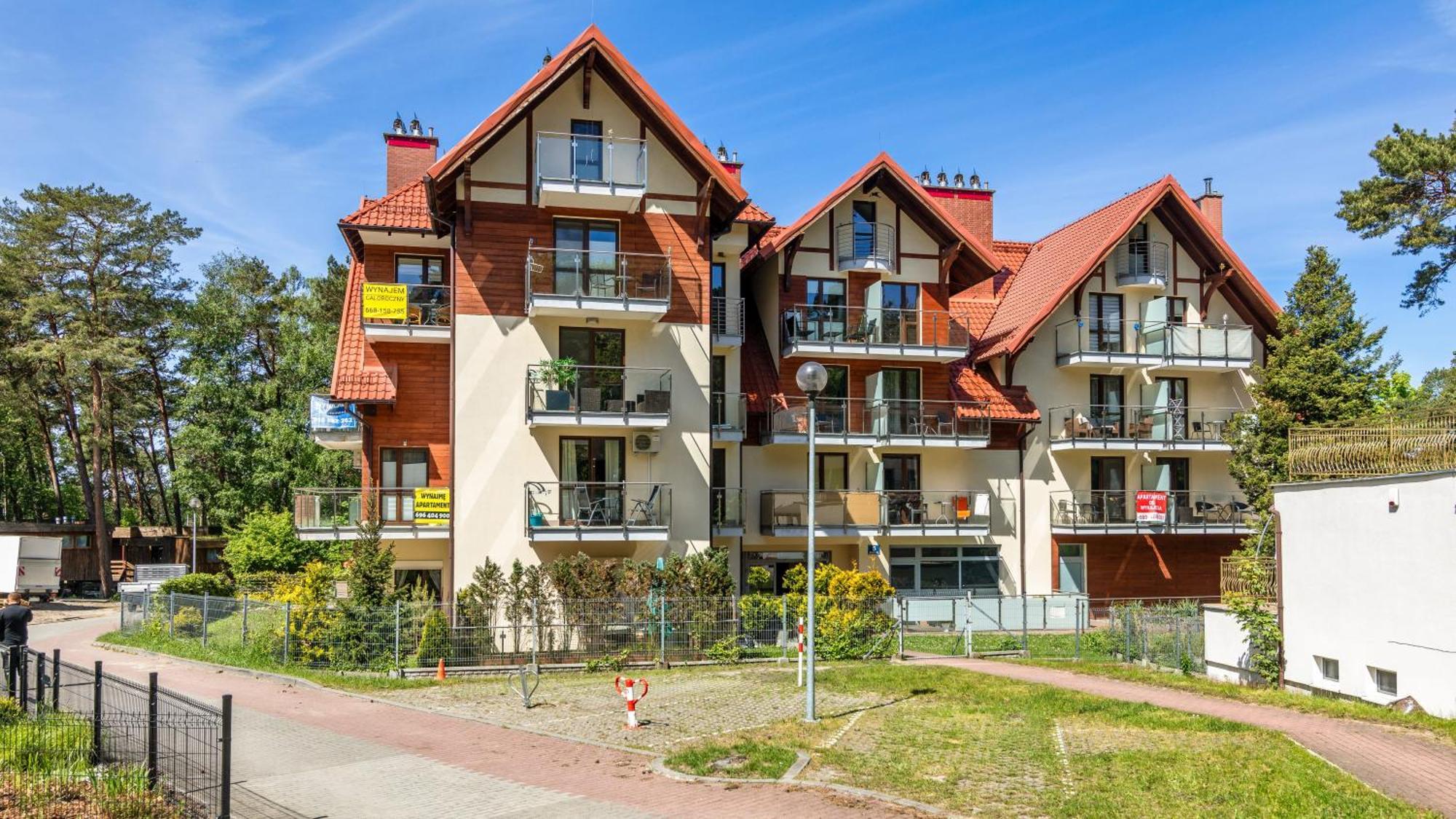 Morskie Apartamenty Przy Plazy Piamola Krynica Morska Exterior photo
