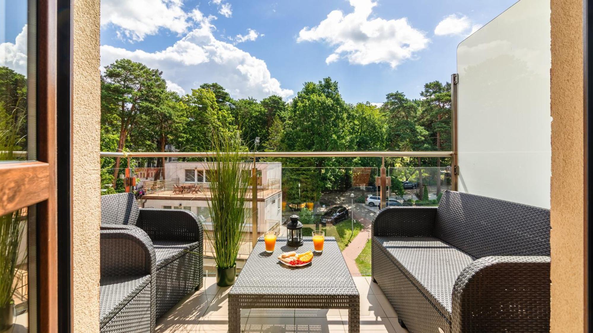 Morskie Apartamenty Przy Plazy Piamola Krynica Morska Exterior photo