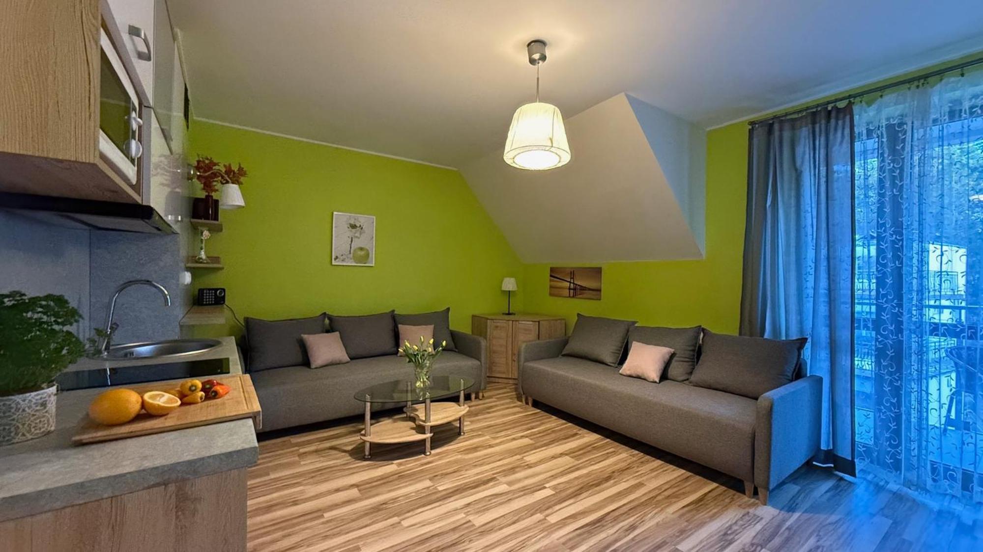 Morskie Apartamenty Przy Plazy Piamola Krynica Morska Exterior photo